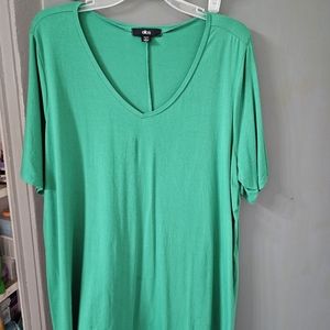 Green tshirt